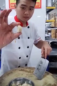 Amazingly skillful hands | Twenty One Skeleton