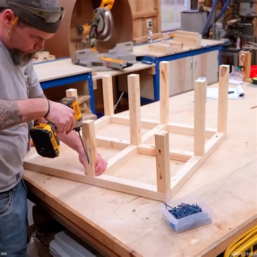 From Fence Picket To Planter | Matthew Peech Woodworking And DIY