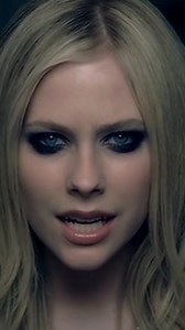 22K views · 797 reactions | Avril Lavigne - When You're Gone  . . . . . #avrillavigne #nostalgia #lyrics #anos2000 #trechos | Musiiicas | Facebook