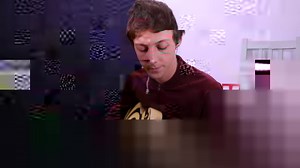 imagínate que llega un día que te llama Marvel para escribir la canción de su nuevo videojuego. pues que no te lo crees. y eso me ha pasado. y sigo sin creérmelo. gracias por compartir y hacerlo posible. ojalá te guste esta nueva canción sobre superhéroes! - david