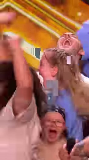 An incredible Golden Buzzer Moments ⭐️ #bgt #goldenbuzzer #britainsgottalent #reels | Singers Got Talent