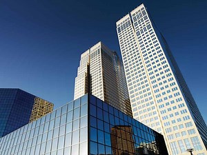 Brookfield Asset Management hikes dividend, but cash flow drops