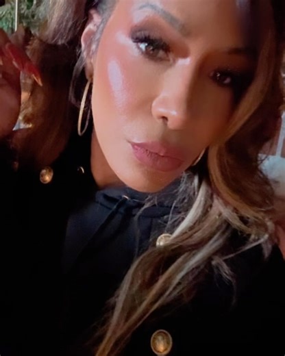 Dr. Shereé Whitfield on Instagram: "A time was had with my girl @fatumalford last night!!! If we don’t do nothing else, we gon laugh our butts off‼️ Never a dull moment with that beauty!❤️❤️ Congratulations to @tamarbraxton and Ms. E on their upcoming show ! Can’t wait to watch the full season, yall already know I’m a #foodie. 🔥🔥"