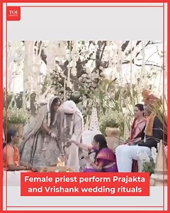 #PrajaktaKoli broke stereotypes with a female priest officiating their wedding. | ETimes Lifestyle