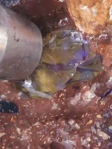 Hunting underwater , When I dig gems in ancient rivers! Diamond, crystal. #diamonds #gold #crystal #gems #agate | ONI