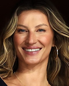 #Celebs Who Were Unrecognizable On Magazine Covers | The List