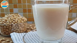2K views · 173 reactions | Soy Milk is very creamy, smooth and tasty. It's perfect for breakfast, tea time and any time of the day. Here's a simple way of making it at home. Enjoy! Ingredients & Utensils ↓ Homemade Soy Milk Drink Recipe Ingredients: 2 cups of dried soybean: 250g sugar, or served with sweeteners | Home Cooking with Somjit | Facebook