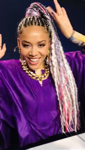 4.3K views · 59 reactions | Sho Madjozi reminds you to vote for your favorite contestant on @ushuniwomhlaba. 14 contestants remain. But 2 will be eliminated on Sunday at 18:00. #SABC1AngekeBaskhone #UshuniWomhlaba | SABC1- Mzansi Fo Sho | Facebook