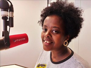 Ce mardi 18 juin, Charlotte Gwizabera, responsable de projet de l'ASBL "Collectif Des Femmes", situé à Louvain-La-Neuve. | Antipode radio