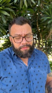 he found diamonds under his shoe and discovered that he would become a millionaire | Lucy Rodarte