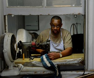 Upholsterer cushions loss of missing item