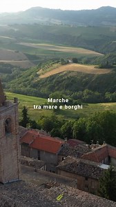 Marche: tra mare e borghi 🌊🏰 Trova tutti gli agriturismi di questa regione su agriturismo.it 💚 #agriturismo #veryagriturismo #Marche | Agriturismo.it