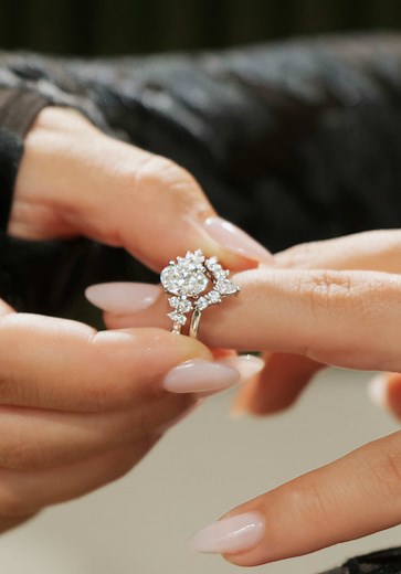 TRY ON ENGAGEMENT RINGS WITH ME💍 I absolutely love my ring but I’ve always been curious to which other shapes & designs I would love. I had to come down to the new @Cullen Jewellery 💍 showroom in Toronto. I would have never guessed the ring I ended up loving being the one for me🤍 I had so much fun throughout this process and would highly recommend trying on all different types of styles and rings for all my girls out there! (Engaged or not engaged 😉)