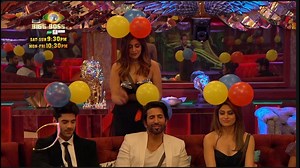 Bigg Boss 15 PROMO: Vishal Ki Sacchi Jane Ke Baad Tejasswi Hue Emotional Share Ki Karan Se Baat #SalmanKhan #VishalKotian | Telly Reporter