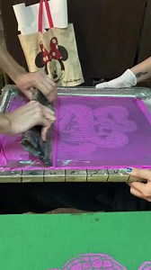 7.2K views · 186 reactions | Domina el arte de los estampados con la mejor combinación en tinta plastisol  #serigrafia #serigrafiatextil #estampadospersonalizados #estampados #estampadosbonitos #camisetas #playeras #artetextil | Serigrafia Sin Maquinas | Facebook