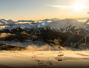 The weekend is here with 48 hours for mountainous adventure! Where will your weekend take you? 📷: Whistler Blackcomb 7th Heaven Webcam #FairmontLovesFebruary #WeAreWhistler | Fairmont Chateau Whistler