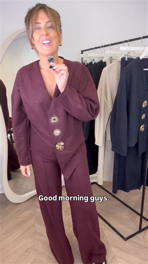 MARGOT 﫶♥️ cosy but smart  #lounge #smartlounge #autumnoutfits | The Dressing Room | Facebook