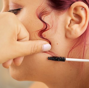 37K views · 43 reactions | Menata anak rambut ala bintang film: | Kerajinan 5-Menit Keluarga | Facebook