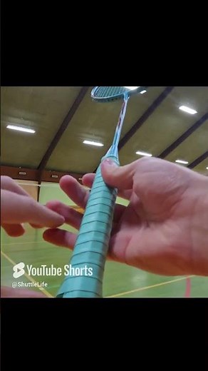 Badminton Grip Close-Up – Master Forehand & Backhand Hold