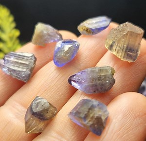 Untreated Tanzanite Crystal Specimen: Raw Tanzanian Gemstone - Etsy