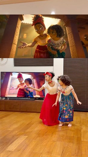 踊る子供たちと「ブルーノ」のリズム