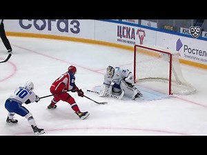 Leipsic feeds Svetlakov for a beaut