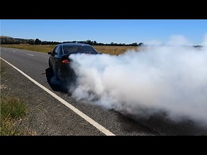 Ford Falcon FG XR8 Drive