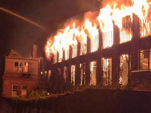 Huge columns of fire: Industrial building in Torrington ablaze