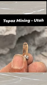 122K views · 2.4K reactions | This TOPAZ was loose so I grabbed it ⚒#Topaz #crystals #thecrystalcollector #Utah | The Crystal Collector | Facebook