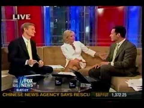 Gretchen Carlson 5-27-08 Gives A Nuggy & An Upskirt!