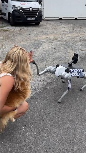 Le premier chien robot au monde 🤯