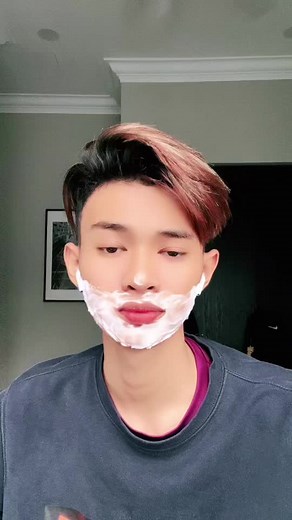 Applying Shaving Cream: Step-by-Step Guide