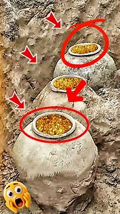 2M views · 23K reactions | মাটি খুঁড়তেই যা বের হলো—বাংলাদেশে প্রথম! What Came Out of the Ground Shocked Everyone! ⚡ #viral #trending #fyp #milliondollar #treasurehunt #undergroundfind #bangladesh #mysterybox #unexpectedfind #breakingnews #shockingvideo #amazingdiscovery #explorepage #mustwatch #surprisingmoment #hiddenTreasure #wowvideo #viralbd #reelsviral #reelsbangladesh | Azmain Collection | Facebook