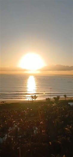25K views · 1K reactions | Sunrise over Durban South Beach, KwaZulu-Natal this morning Farzana Ebrahim | We Are South Africans | Facebook