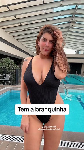 Quem ama cafe? #foryou #fyp #café #piscina