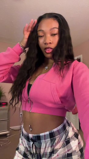 Mastering the Trend: How to Perfect Your Back Arch Like a Pro