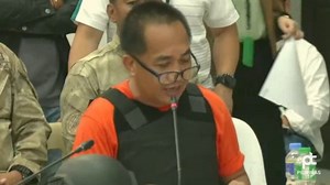 Sa House Quadcom hearing nga gipahigayon karong Biyernes, Agosto 16, direktang gihinganlan ni kanhi Bureau of Customs (BOC) intelligence officer Jimmy Guban si Davao City 1st District Rep. Paulo Duterte ug ang asawa ni Bise Presidente Sara Duterte nga si Atty. Mans Carpio sa multi-billion pesos nga drug smuggling operations sa Port of Manila. “Yes, your honor!” maoy balikbalik nga tubag ni Jimmy Guban sa mga sakop sa Quadcom dihang gipangutana kon nalambigit ba si Davao City 1st District Rep. Pa