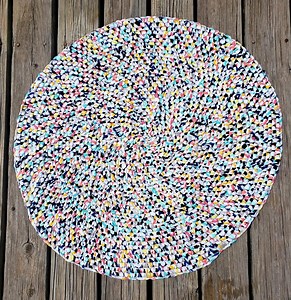 30 - Handmade Amish Knot Style Area Rug. 32 Inch Diameter. - Etsy