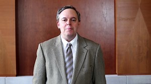 University of Illinois College of LAS alumnus and 2017 University of Illinois at Urbana-Champaign Alumni Achievement Award recipient Dr. Stephen Elledge shares the following advice with the Class of 2017 (and all alumni): "Value your education and promote your academic values wherever you go." #ILLINOIS2017 | Illinois Alumni