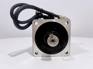 [Hot Item] Reliable 750W Servo Motor for Superior Automation Performance
