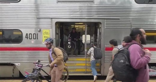 Caltrain trying to recoup ridership by focusing on people under 18