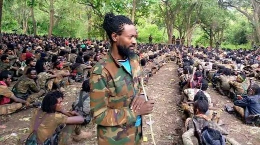 Hordoftoota keenya, gaaffiif deebiin raadiyoo BBC Afaan Oromoo irratti kaleessaa darbe dogogoraan isa kana duraa tahuu isaaf dhiifama isin gaafanna. Gaaffiif deebii Marroo Dirribaa, Ajajaa Ol Aanaa ABO-WBO fi Obbo Kabbadaa Deesisaa Minister Deetaa Ministera Komunikeshiinnii wlaiin goone kunoot. -Dhimmoo gurguddoo haleellaa gara Lixaatti gaggeeffaman -Marii nageenyaaa fi kaan irratti gaafanneerra. _ Mootummaan hidhattoota kana waliin marii buusuuf qophi qabaa kan jedhus qondaala mootummaa dubbisn