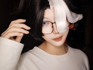 “要为梅洛迪家族效力吗？”/少年徳希仅试妆致歉