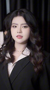 154K views · 11K reactions | TVC | Reency Ngô Official #reencyngo #gialong ​⁠​⁠​⁠​⁠Gia Long Official | Reency Ngô | Facebook