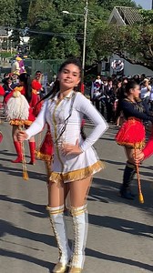 2.5K views · 42 reactions | Valentina García Bastonera Principal y todas las integrantes de Banda del Colegio Portoviejo en Pregón UTM C0menta C0mparte y Reacci0na ❤ #Bastoneras #ecuador #manabi #mibellezamanabita #reels #trending #sexy #model #Portoviejo | Bastoneras Ecuador | Facebook