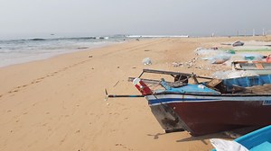 18 shares | Beach Rescue Lifeguard Experience || Sandpit Beach Karachi Vlog || Pakistan Beach Adventures #bleach#BleachThousandYearBloodWar#adventure#foryoupageシforyou#foryoupageviralシ゚#foryoupageviralシ゚ | Khinewshd Tv | Facebook