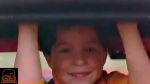 🏎️🏎️ Renault Express, en 3 Minutos 🏎️🏎️ #rallycar #motorsport #cochedeportivo #motorclasico #motor #cocheclasico | Chatarrillas y Chapucillas