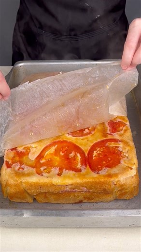 Pizza Pie Recipe: * 1 liter of milk * 450ml oil * 8 eggs * 600g flour * 20g chicken stock * 40g baking powder FILLING: * 2 tomatoes * 300g ham * 300g cheese * 180g corn | Learn to cook