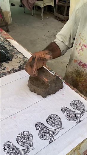 Mesmerizing Peacock Block Print Creation 🦚🎨 | Art in Every Stroke ✨ #PeacockArt #BlockPrinting