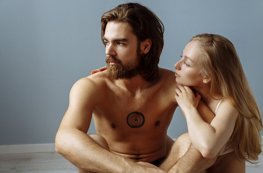 Warning Signs He's Losing Interest In You (And What To Do About It) - Relationship Hero